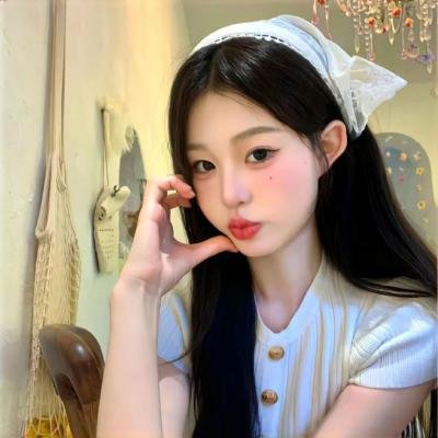红伶奇缘封面
